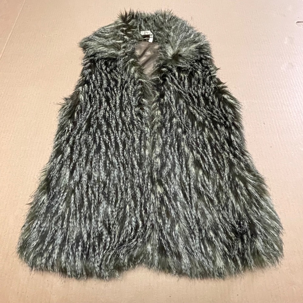 Willow & Clay Brown Gray Shaggy Faux Fur Vest Satin Lined Layering Women Size S